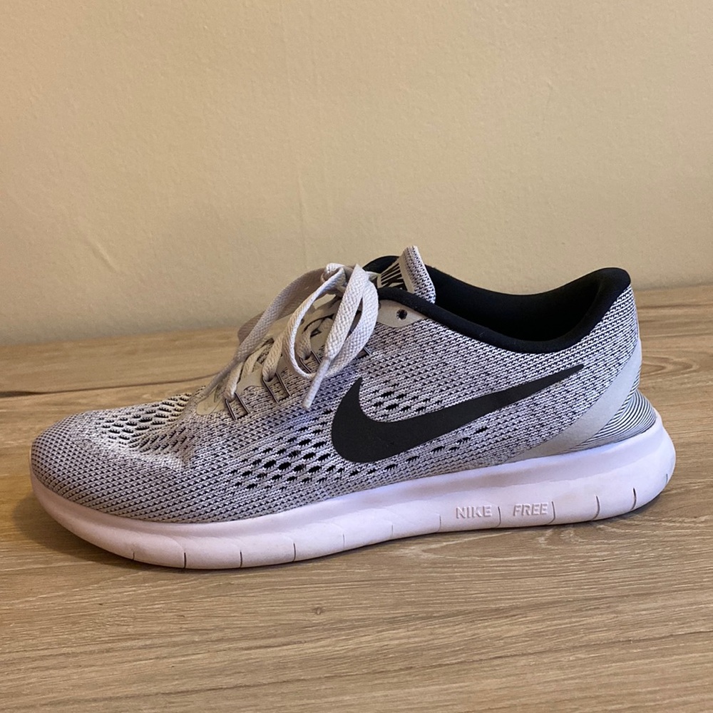 Grey Nike Free Run Women’s 8.5